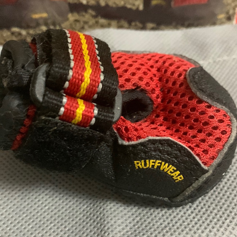2xHP🎉Like new🌸Bark’n Grip Trex K9 Boots for Hiking/Running - Picture 6 of 16